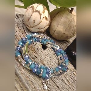 NIB Nine West Silver and Blue Beaded Bracelet